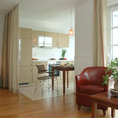 Btt Serviced Apartments Regensburg Exterior photo
