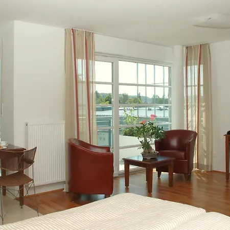 Btt Serviced Apartments Regensburg Exterior photo