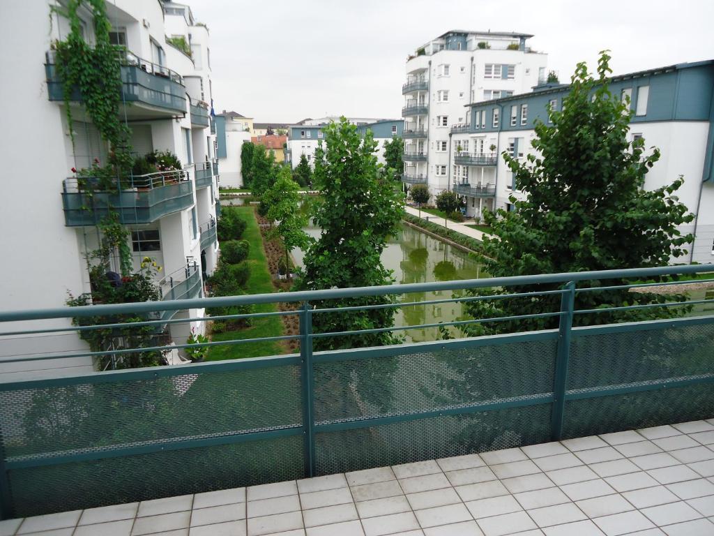 Btt Serviced Apartment Regensburg
